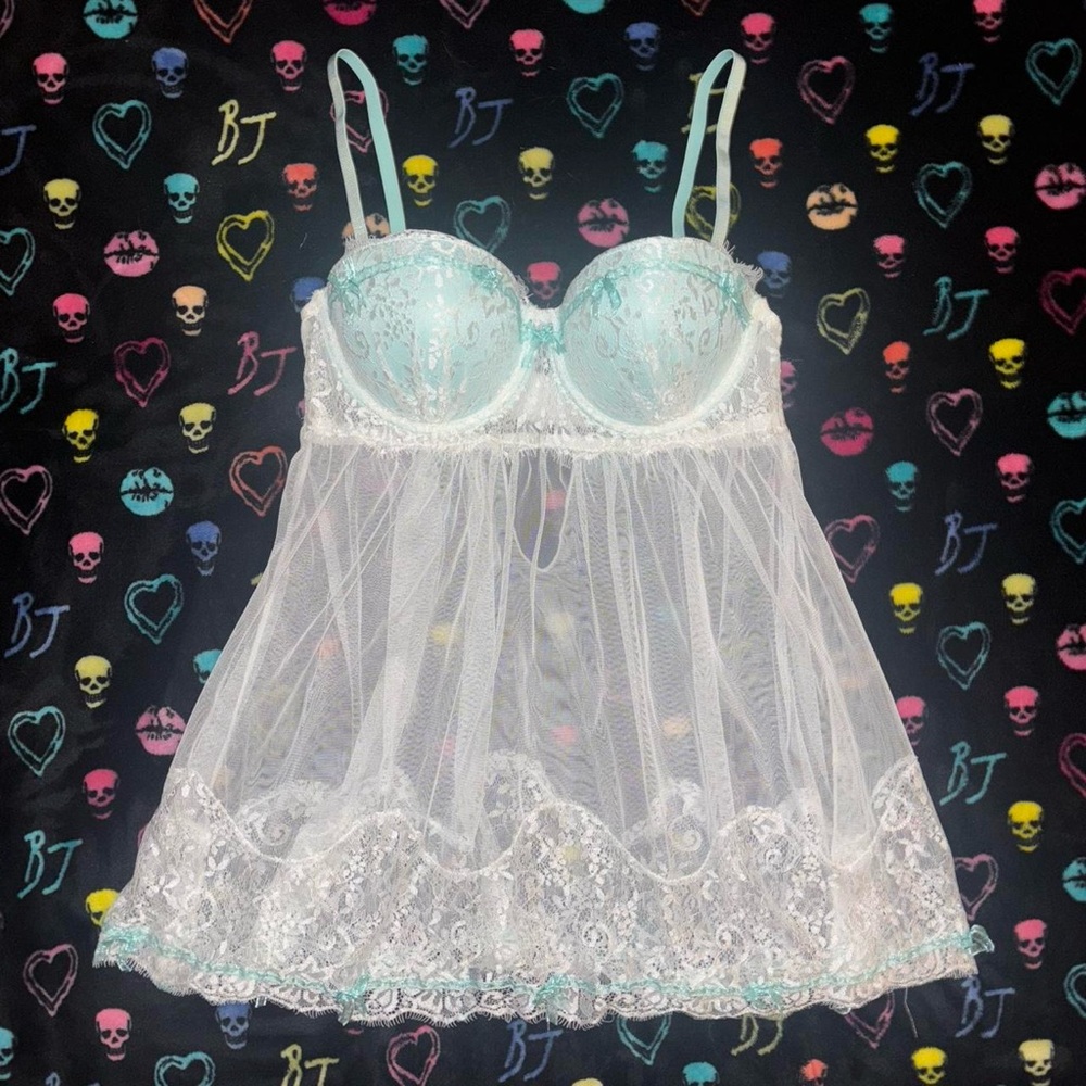 Jezebel Mint and White Lace Babydoll top